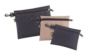 2 Zipper Bags Black And Khaki